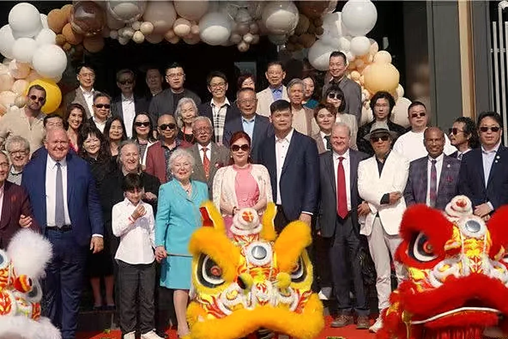 Guests and lion dancers gathered in front of Luna Private Banquets